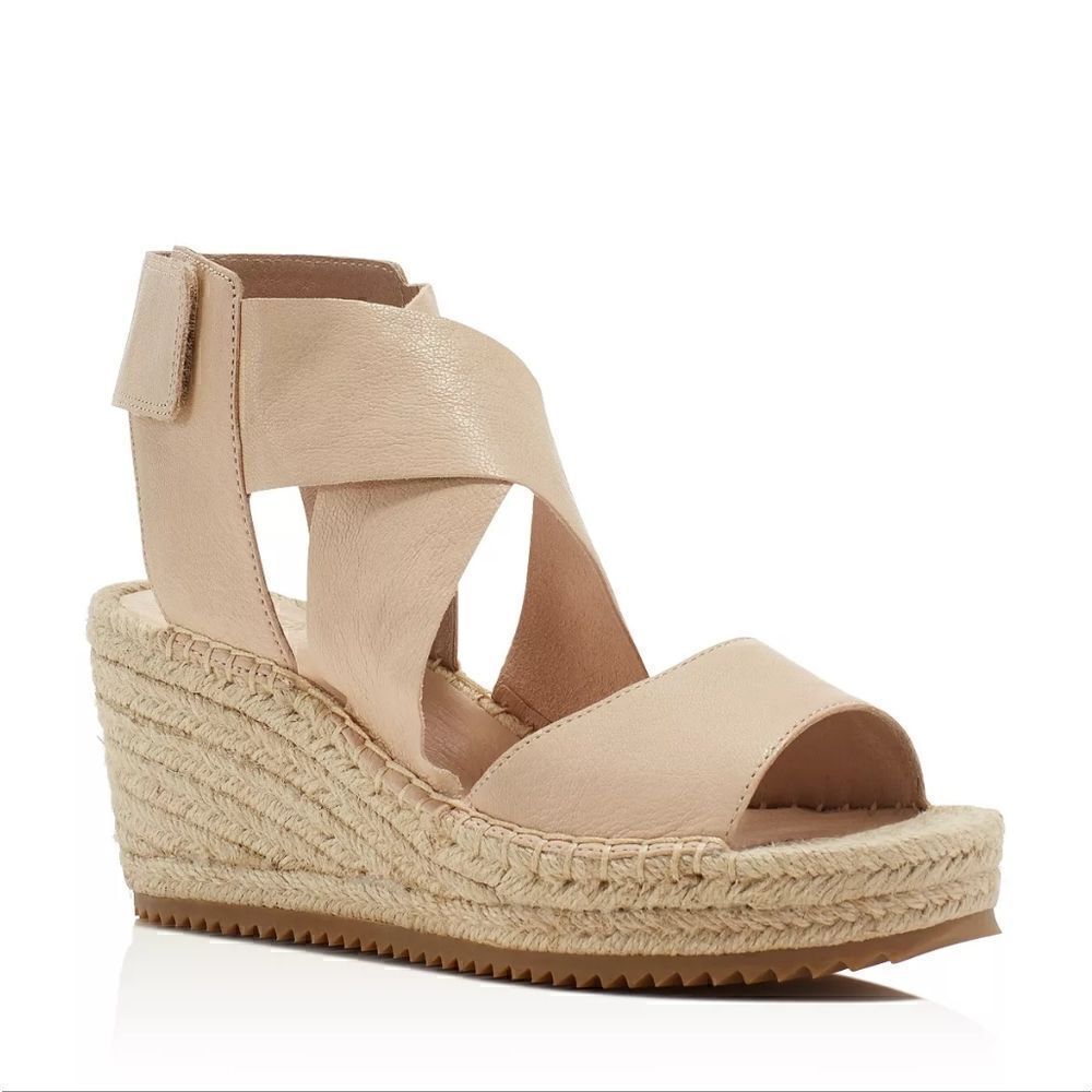 Eileen Fisher Quiet Luxury Coastal Minimalist Preppy Beachy Capsule Wedge 8 1/2